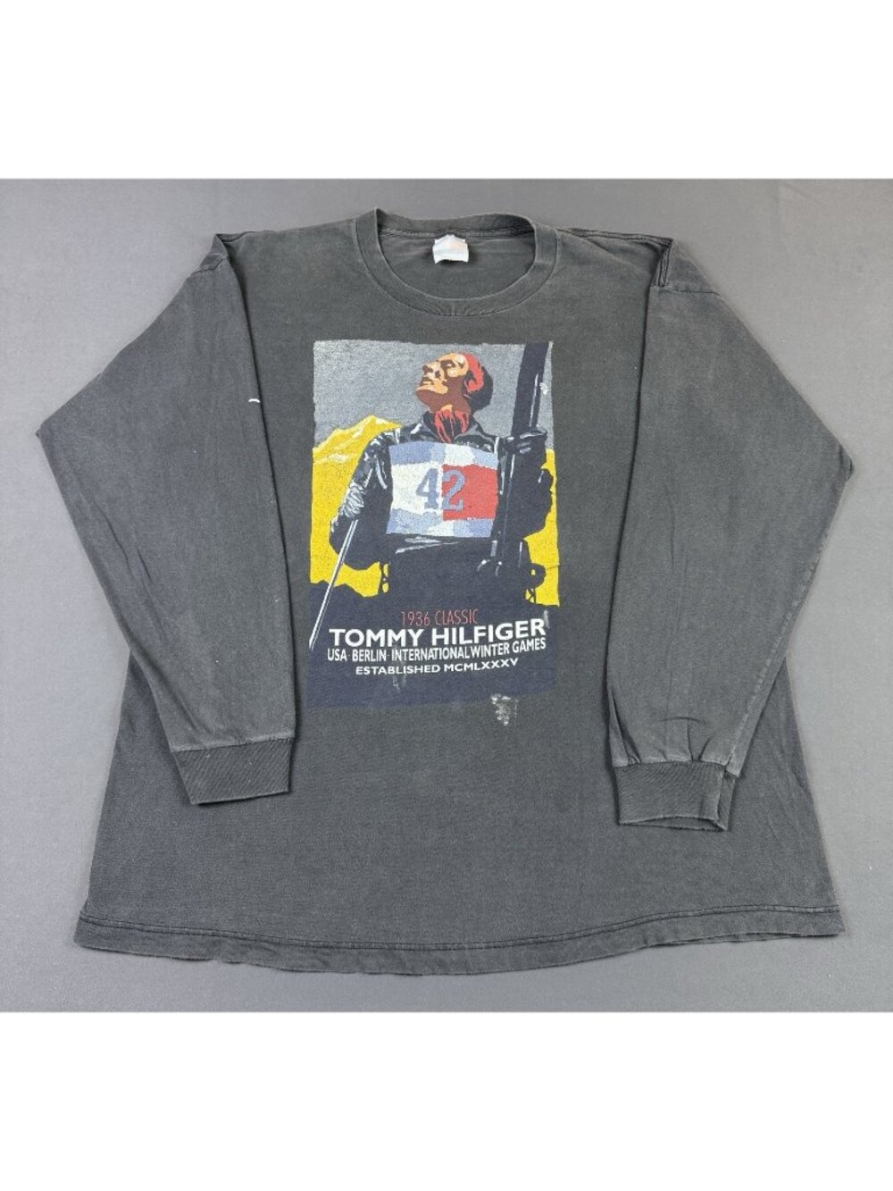 Rare Vintage 90s Tommy Hilfiger USA Berlin International Winter Games Sun Fade T